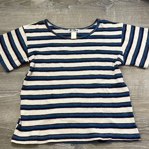 COOL wear Womens vintage 90s Tee Shirt, Blue White Brown